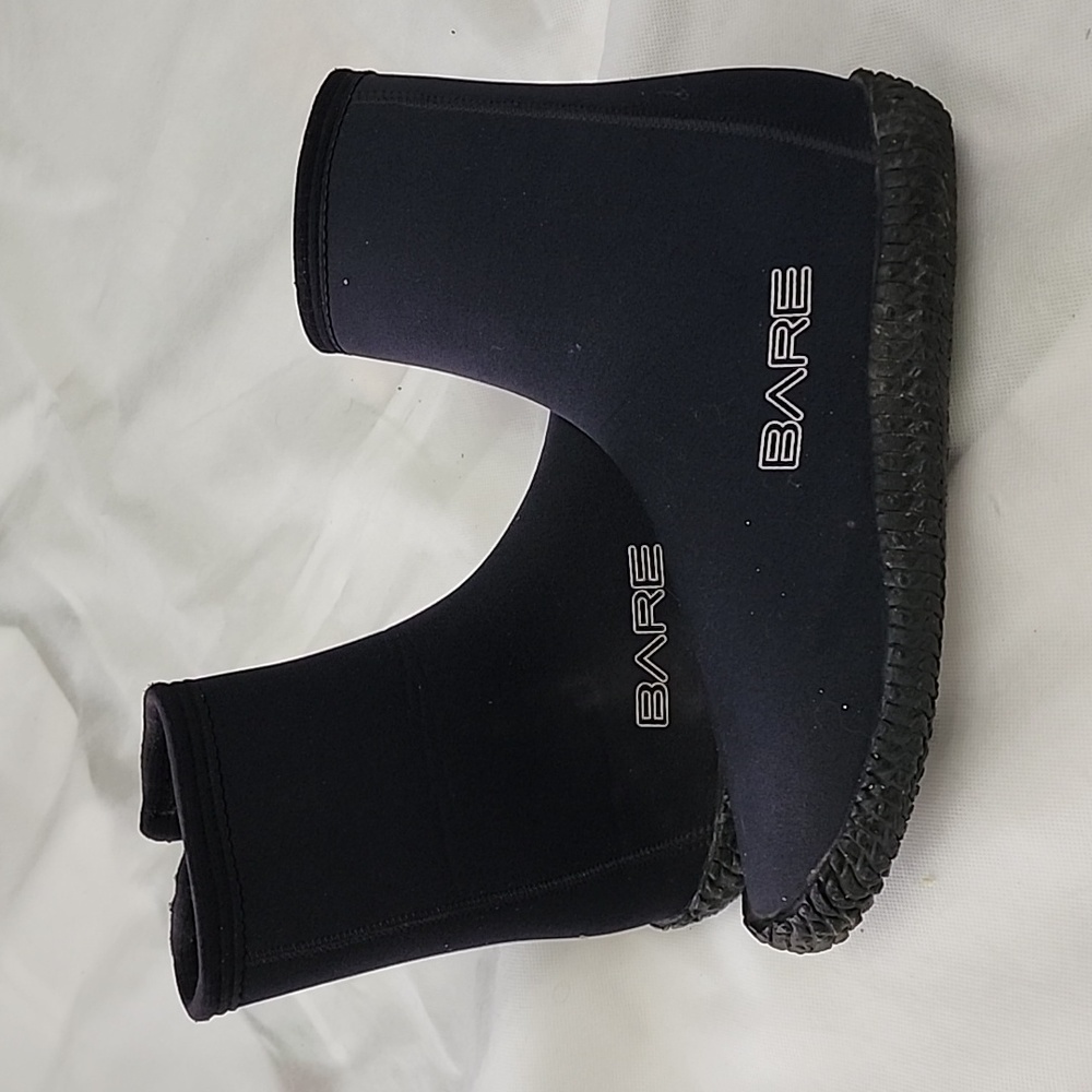 Women's Black Athletic Shoes